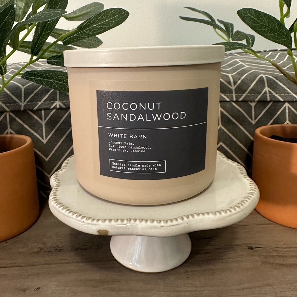 Brand new - Bath & Body Works 3-Wick candle